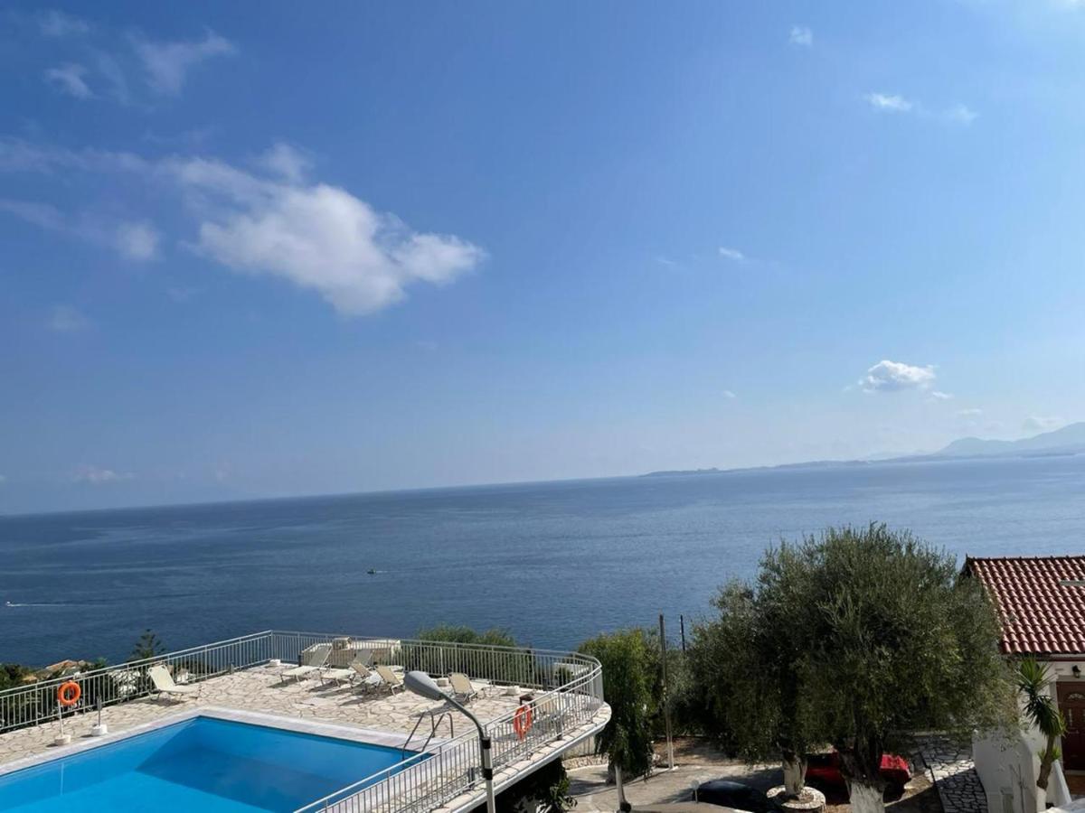 Yannis Apartments Барбати Экстерьер фото