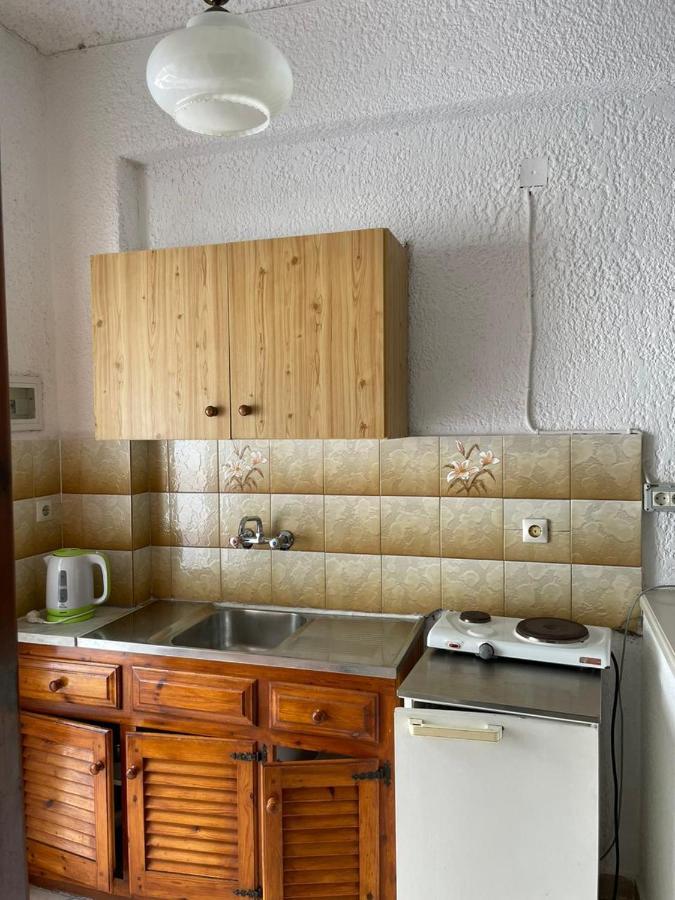 Yannis Apartments Барбати Экстерьер фото
