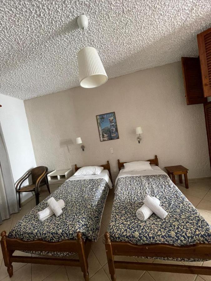 Yannis Apartments Барбати Экстерьер фото