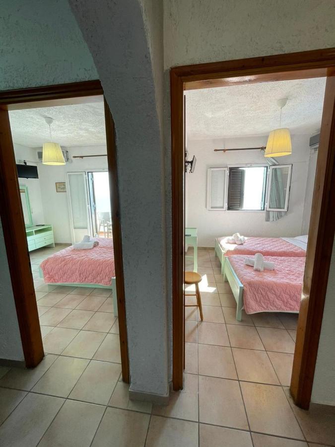 Yannis Apartments Барбати Экстерьер фото